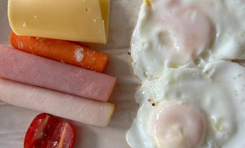 Spook-tacular 10-Minute Eye Eggs: Effortless Edible Eyeballs for a Fun & Freaky Breakfast!